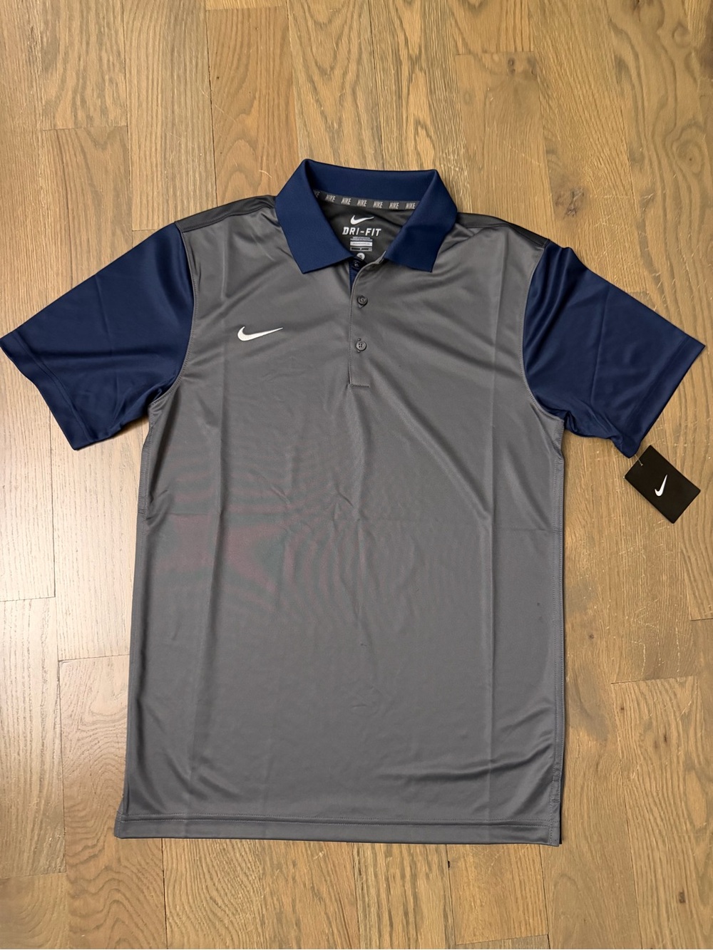 NWT Nike Dri-FIT Men’s Grey Navy Polo Shirt size small